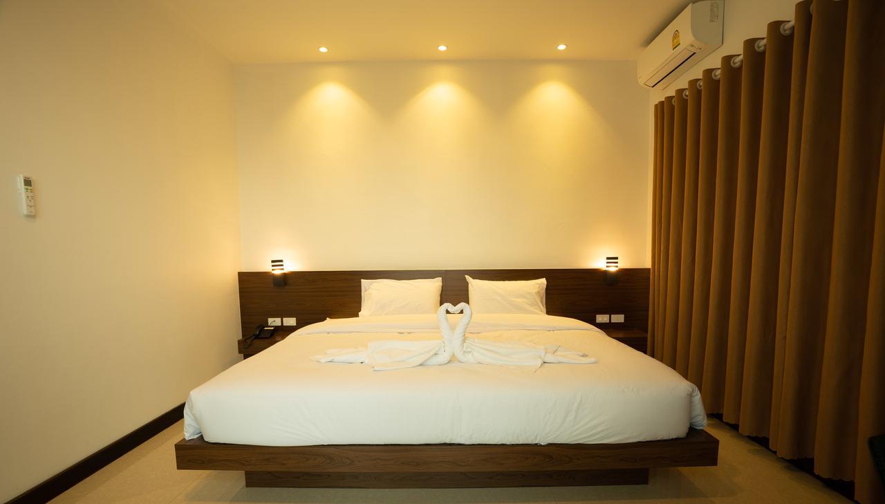 Intouch Riverside Hotel Паксе Экстерьер фото