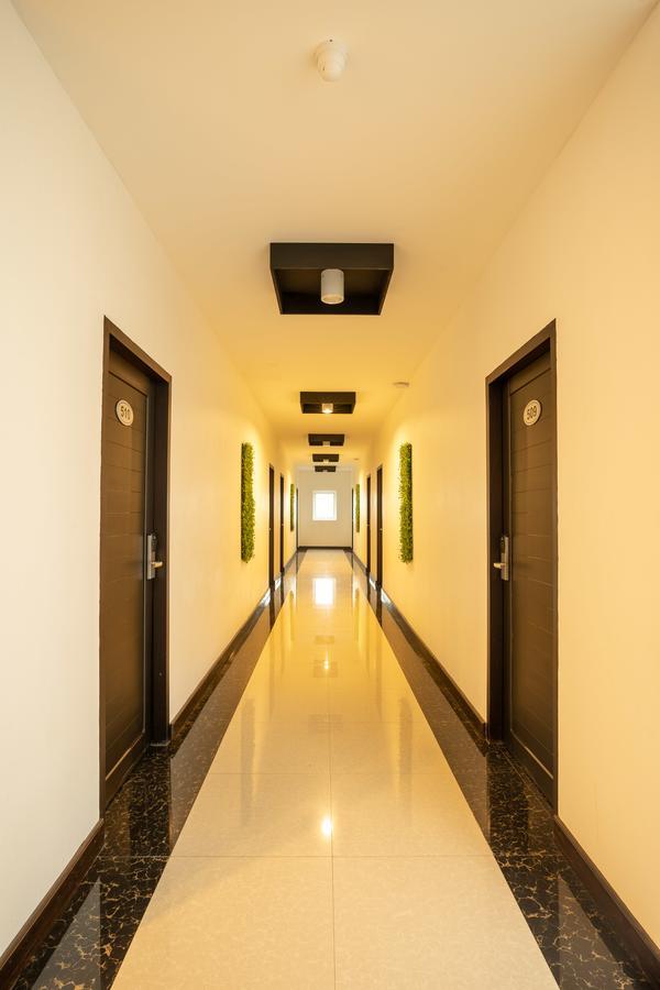 Intouch Riverside Hotel Паксе Экстерьер фото